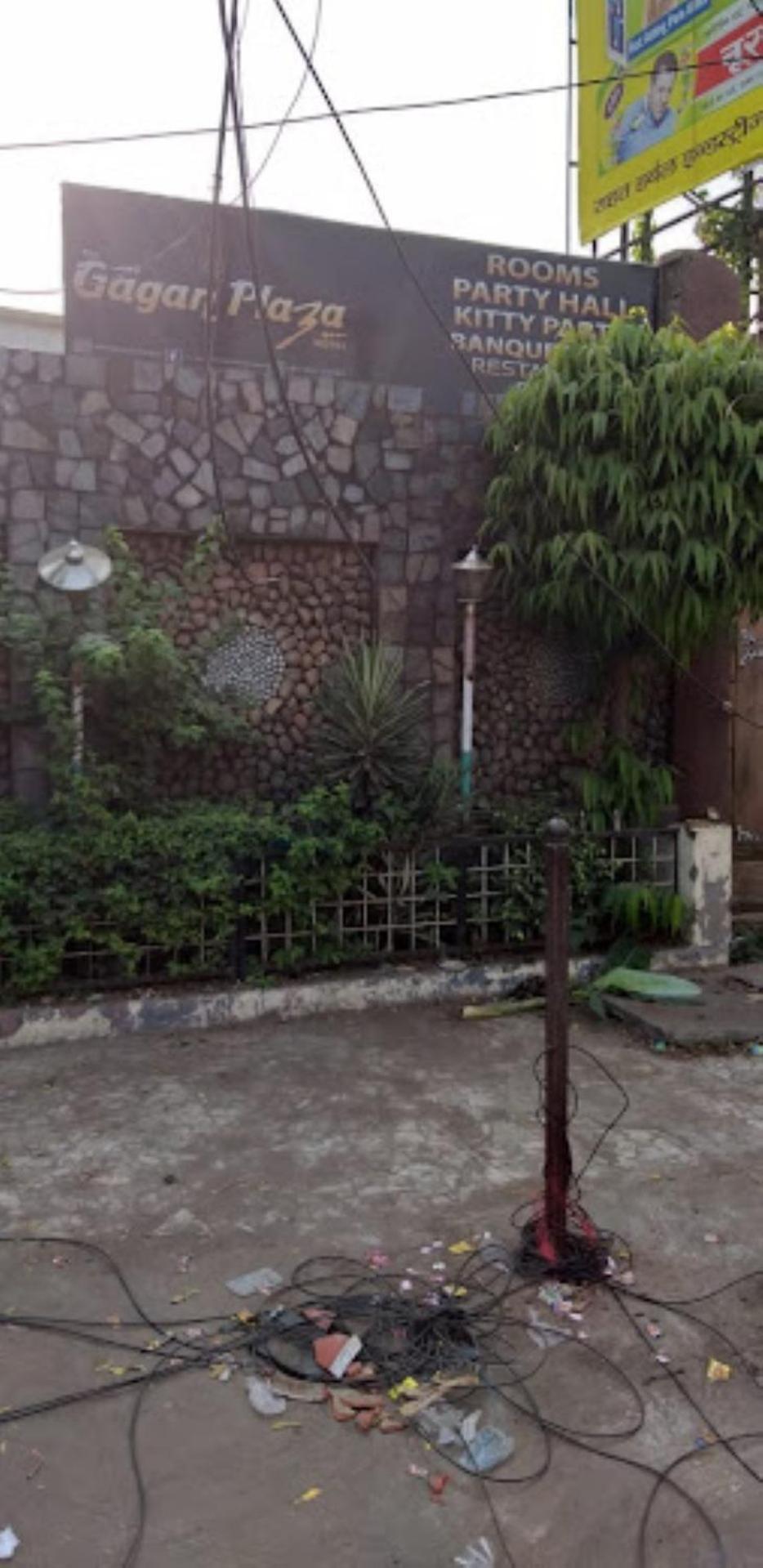 The Gagan Plaza Hotel Kanpur Buitenkant foto