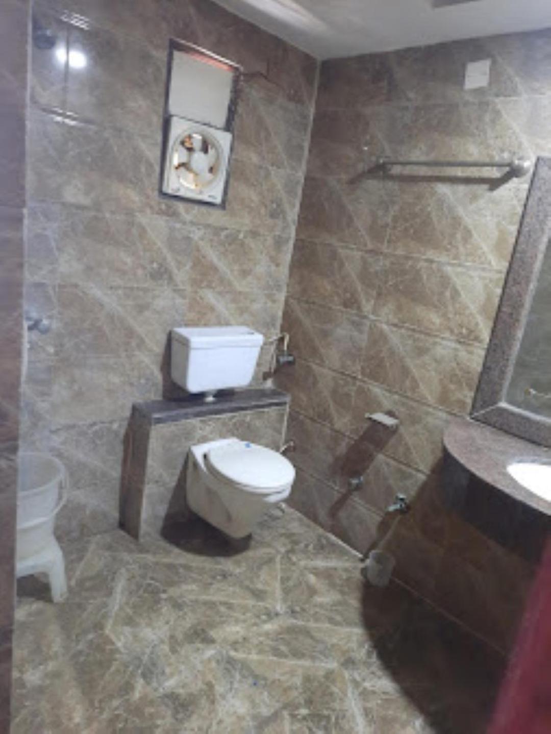 The Gagan Plaza Hotel Kanpur Buitenkant foto